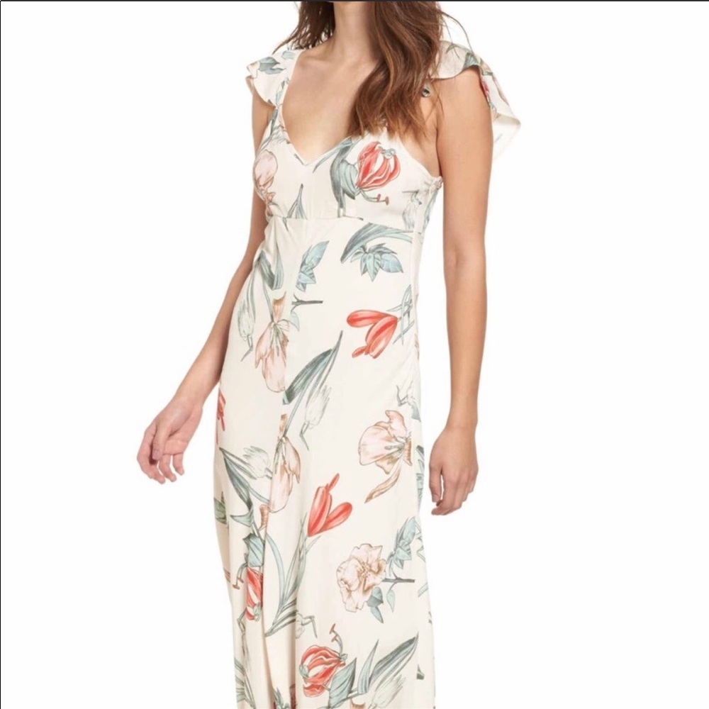 Astr the label floral midi dress